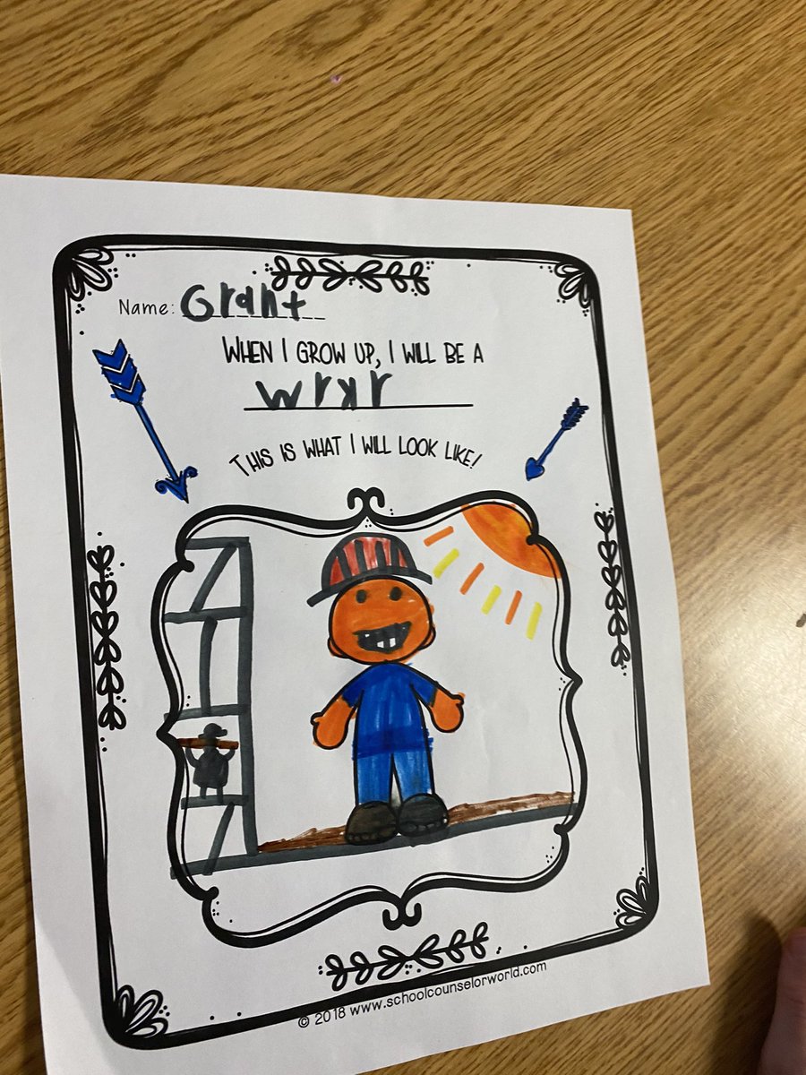 raynie_mclaurin's tweet photo. Career Week for DSE! Our students have some great ideas of what they want to be when they grow up! #careerweek #careclass #beDSE @ds_elementary https://t.co/C8wyvc2u5g