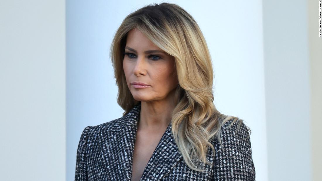 CNNPolitics's tweet photo. Melania Trump finishes with worst first lady popularity rating ever | Analysis by CNN's Harry Enten https://t.co/cJQxY9XJVH https://t.co/5RIw0ru1xm