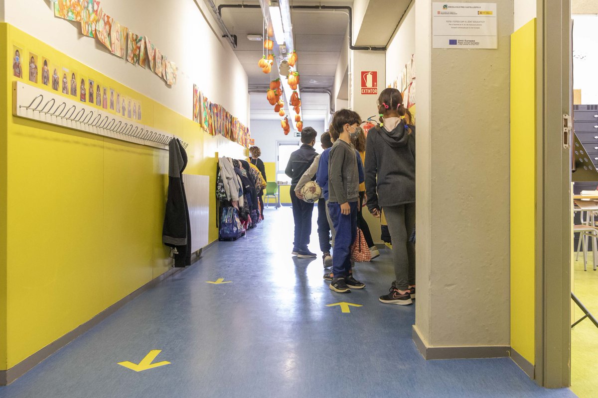 🗓️ Dijous, 21 de gener, commemorem el Dia Europeu de la #Mediació 🤝

🏫 A l'escola, la mediació és una estratègia de reparació o de reconciliació davant un conflicte 

📲 Per conèixer què és la #MediacióEscolar, cliqueu aquest enllaç 👇
🔗 xtec.gencat.cat/web/.content/c…