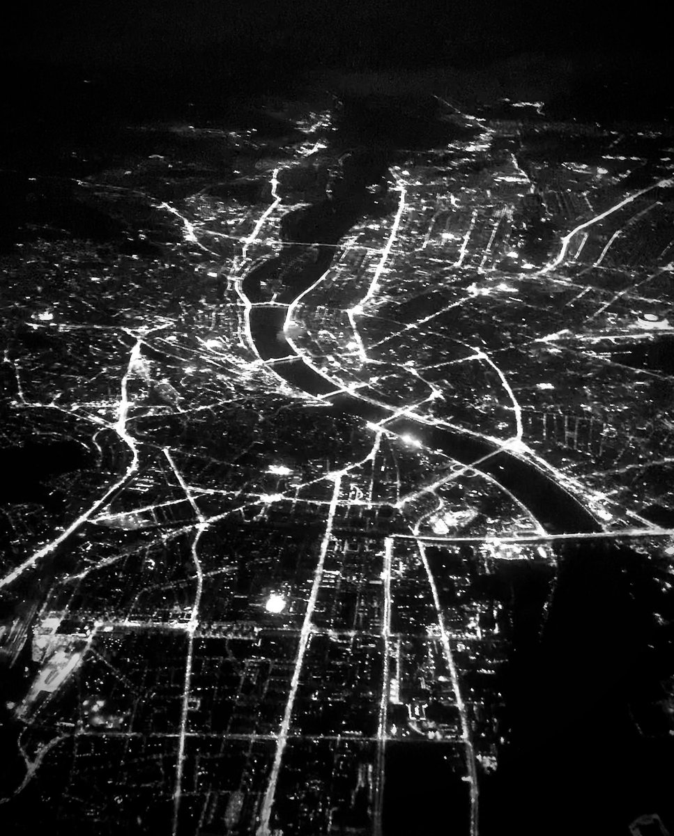 I won’t lie. Traveling like this is just weird.