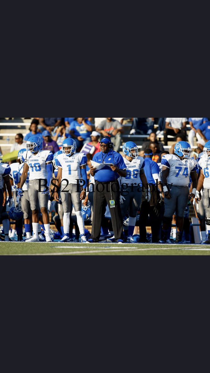 Jessewallace37's tweet photo. Blessed to receive an offer from Elizabeth City State @ECSUVikingFBall https://t.co/NYZT4dCrvS
