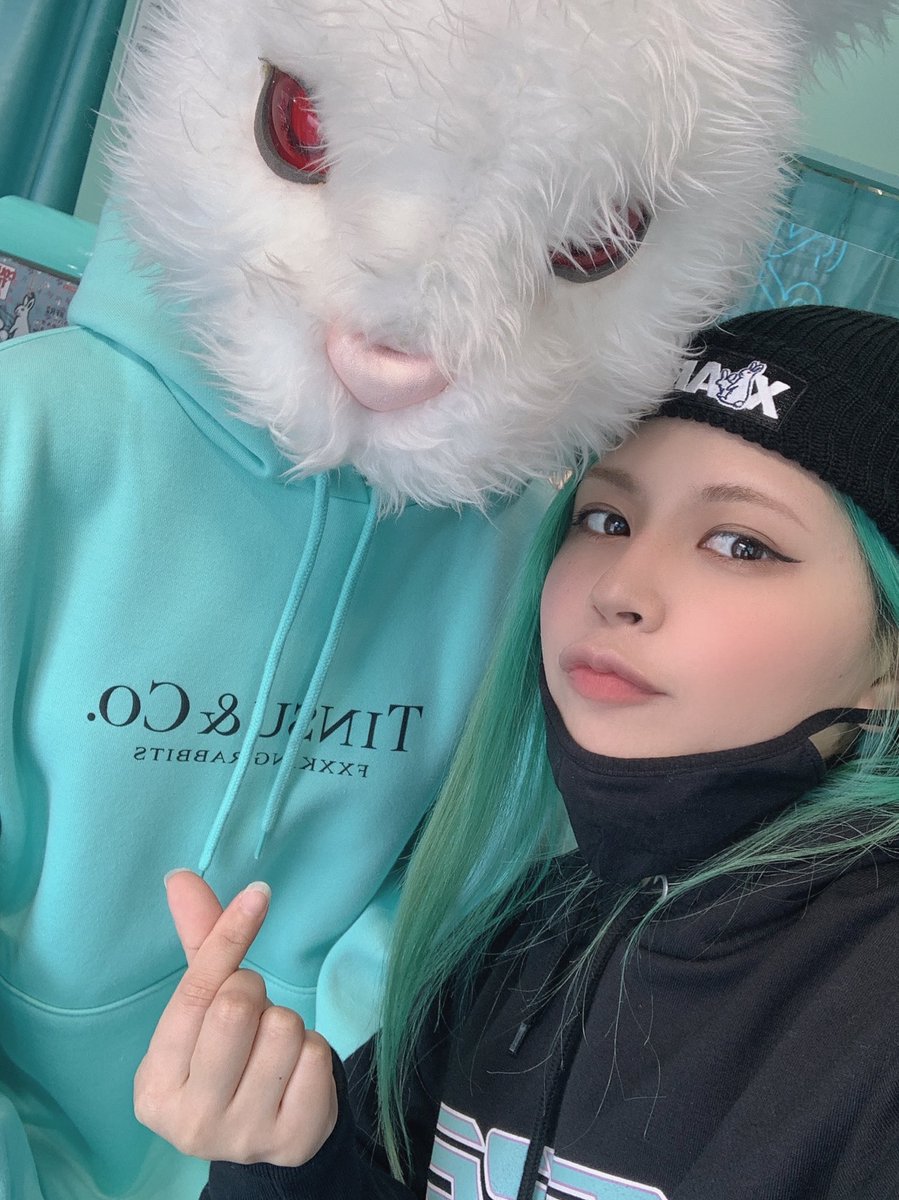 Suzuka0308_'s tweet photo. ウサたむラブ🐇🐇❤️
#fr2 #XLARGE #fr2getto
#fxxkingrabbits https://t.co/Vhcpb0XnXR