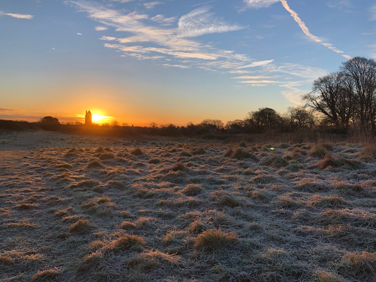 Building on the meadows will be an environmental disaster, and we refuse to let that happen. 

#SaveTheNorthernMeadows #KeepItGreen #Rethink