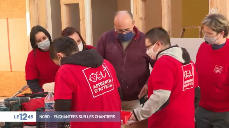 📺"Quand les gens sont motivés, ils font un bon travail." Manuel, formateur à <a href="/AAuteuil/">Apprentis d'Auteuil</a> revient sur notre formation "Des talents féminins dans le bâtiment" pour <a href="/M6/">M6</a>.

L'ITW complète ➡️ bit.ly/3qDd1QX

➡️+ d'infos sur notre centre de #formation : bit.ly/3oZXkTh