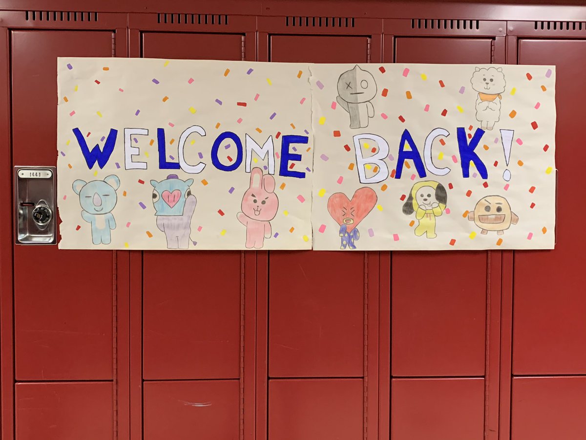FieldstoneMSNY's tweet photo. Welcome back Fieldstone! Thank you to our students for these amazing banners in our hallways and to Ms. Bongiardina and Ms. Riccoboni for all of their time in coordinating! #FMSstrong https://t.co/88i6vvTfAh
