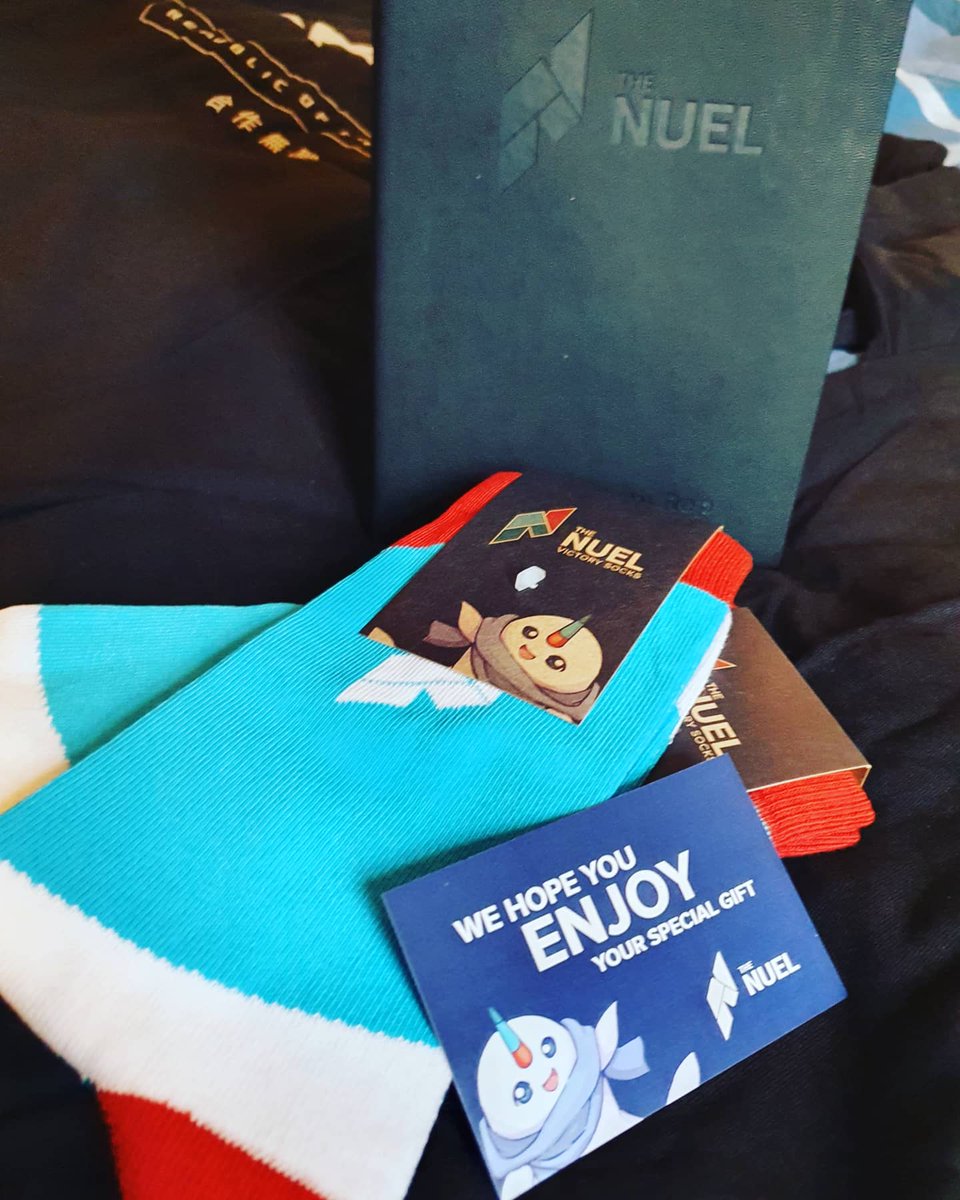 TheJayDwee's tweet photo. Thank you @theNUEL these gonna keep me nice and comfy 😊❤️ https://t.co/ANbYupWmyo