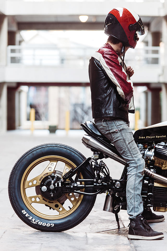 popsyosh34's tweet photo. JPS Honda Maggot CX650
So bad it's bad #CX650 https://t.co/ZyjOSknRDp