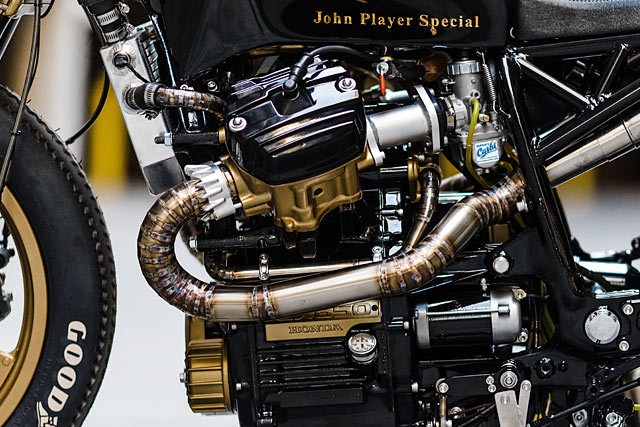 popsyosh34's tweet photo. JPS Honda Maggot CX650
So bad it's bad #CX650 https://t.co/ZyjOSknRDp