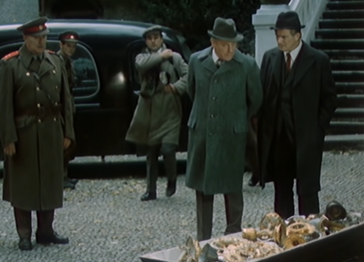 Brutalnie pomszczonej zdrady. Choć bliższy śmierci niż kiedykolwiek wcześniej, Zeman i tym razem wyjdzie z opresji cało, a jego poświęcenie dla sprawy po raz kolejny nie umknie uwadze przełożonych...