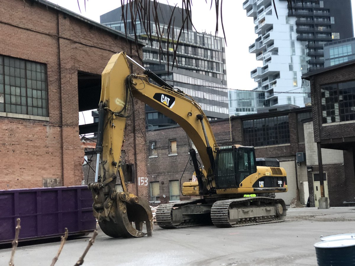 FoundryFriends's tweet photo. Right back at it. Zero consultation. Zero transparency. A total lack of government accountability from @fordnation @SteveClarkPC @MacLeodLisa.
#SaveTheFoundry #ONPoli https://t.co/LMDCJay1fP