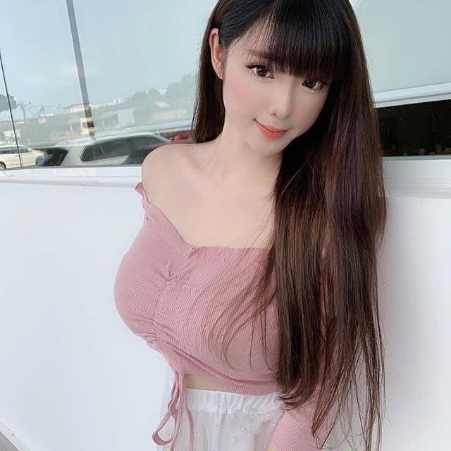 praw63470517's tweet photo. 📍พิกัดเมืองแปดริ้ว 🍓รับงานเอง 🍓
สวยเอ็กซ์ อกใหญ่แท้ ผิวขาว💋
ลีลาเด็ดมาก ไม่เร่ง
ฟิวแฟน บริการดี่เยี่ยม
👅มาใหม่ล่าสุด👉🏻👉🏻

 #รับงานแปดริ้ว
#รับงานฉะเชิงเทรา
#นัดเย็ดแปดริ้ว
#นัดเย็ดฉะเชิงเทรา https://t.co/nOaUMqf2V0