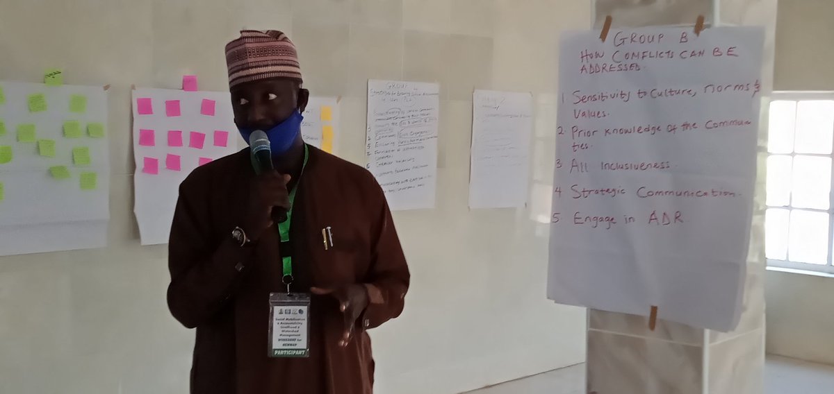 IFEHS1's tweet photo. Group work presentation on #GRM identified weaknesses and causes such as  cultural barriers, effective communication &amp; #GBV while participatory M&amp;E can address conflicts in communities.
@imranjino
@GWSDNigeria @GERIinitiative @globaresponse
@IFEHS1 @EuniceEgwuoba @virgyifeadiro1 https://t.co/6g840dIhBc