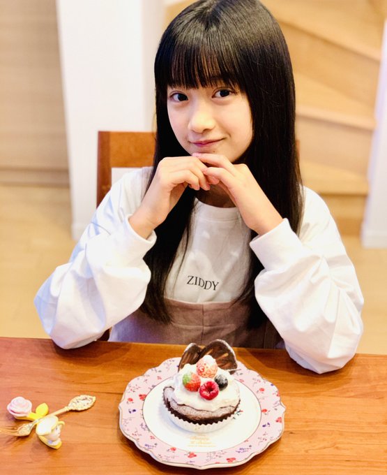 Twitterのコスプレ画像25