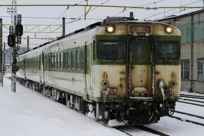 昔の写真フォルダ、やっぱ漁るもんじゃないなと思った 危険物しかない 