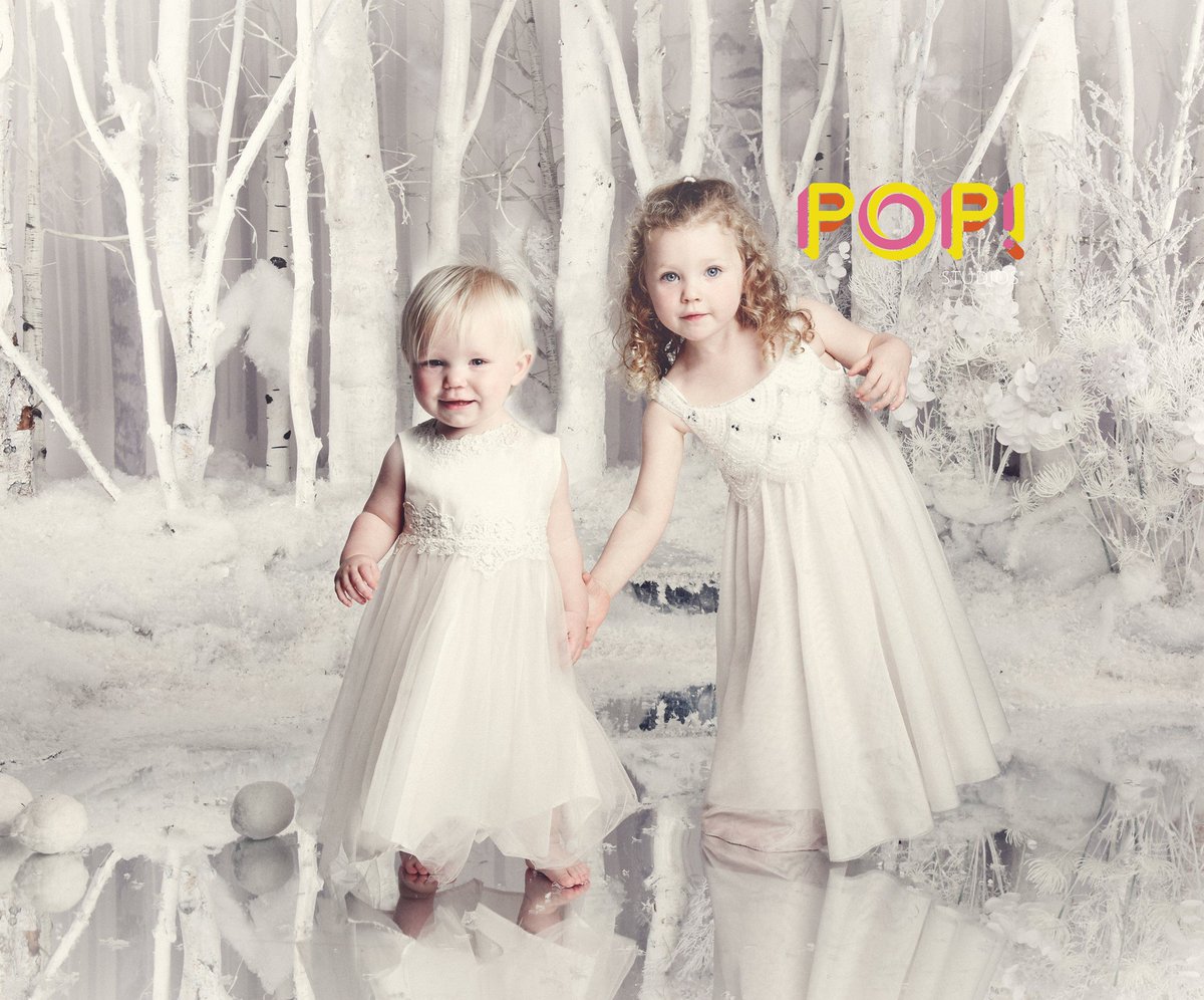 I hear some more snow on is the way...🌨️❄️But we really wish we could be playing with you all in our very own winter wonderland. Do you want to build a snowman? ☃️

#Winter #Wonderland #ChildPortrait #Imagination #StudioLife #PopStudios #love #portraits