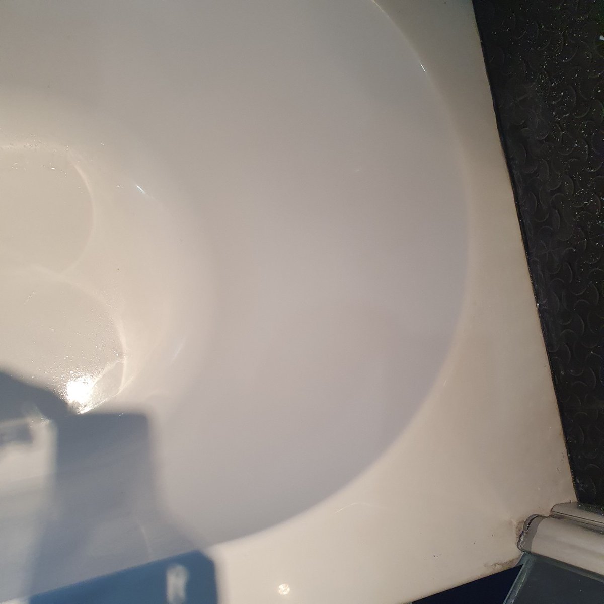 shineabath's tweet photo. Our highly trained technicians providing the highest quality resurfacing   service to our clients. We can help if you looking for bathtub repair.   Please, visit our site or call us!     https://t.co/Nli9JP0gDf  #bathtub   #BathResurfacing https://t.co/iqPB3hCpSB