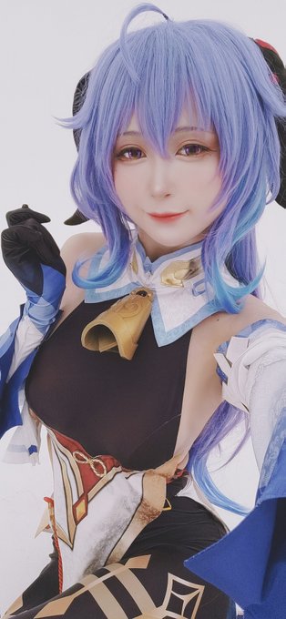 Twitterのコスプレ画像3