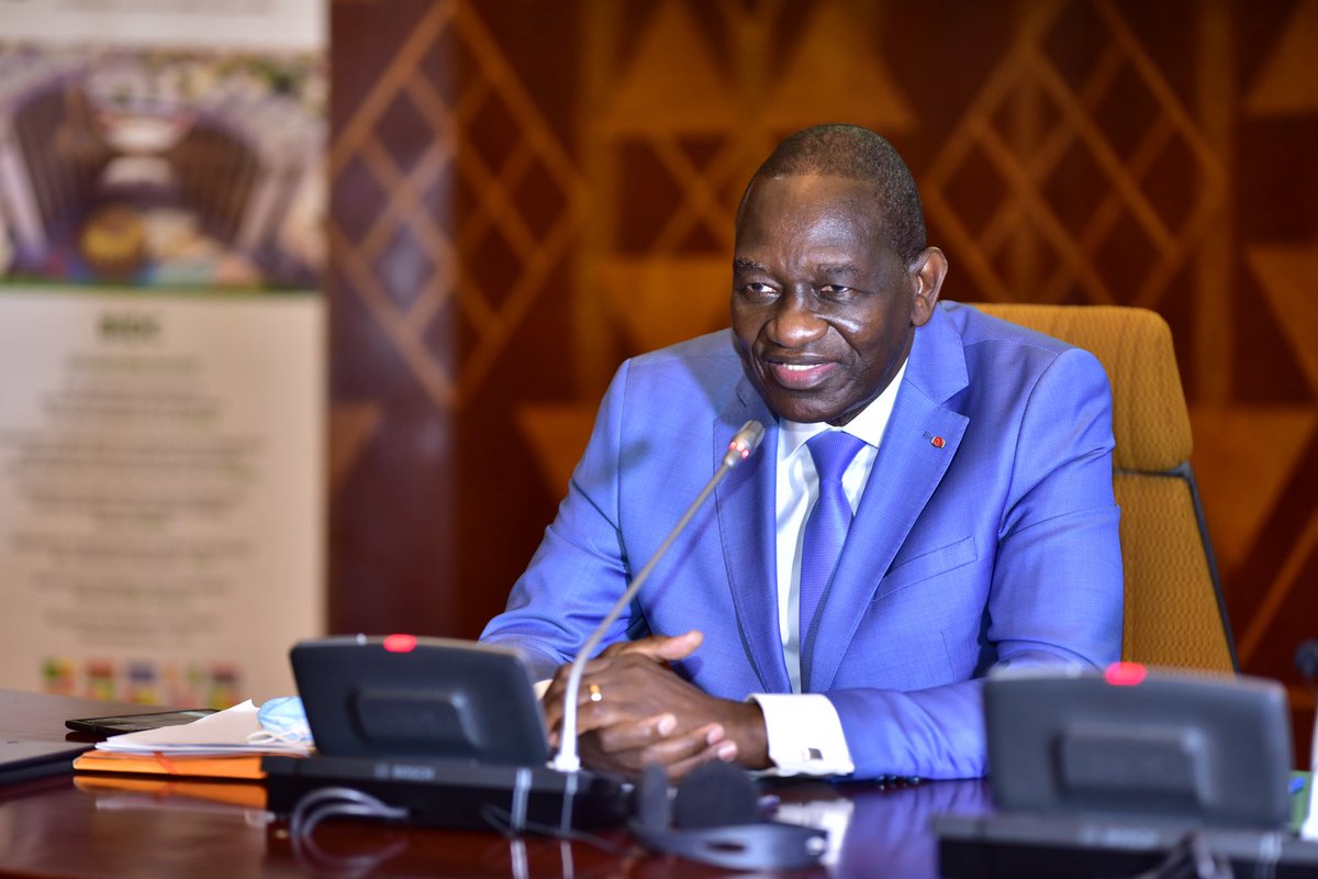 MPRiziculture's tweet photo. Le ministre de la promotion de la riziculture, Gaoussou Touré a effectué une mission du 14 au 16 Janvier  2021 à Lomé au Togo pour prendre part à un important atelier dans le cadre des activités de la Banque d’Investissement et de Développement de la CEDEAO (BIDC). https://t.co/eLfjZ5HEtZ