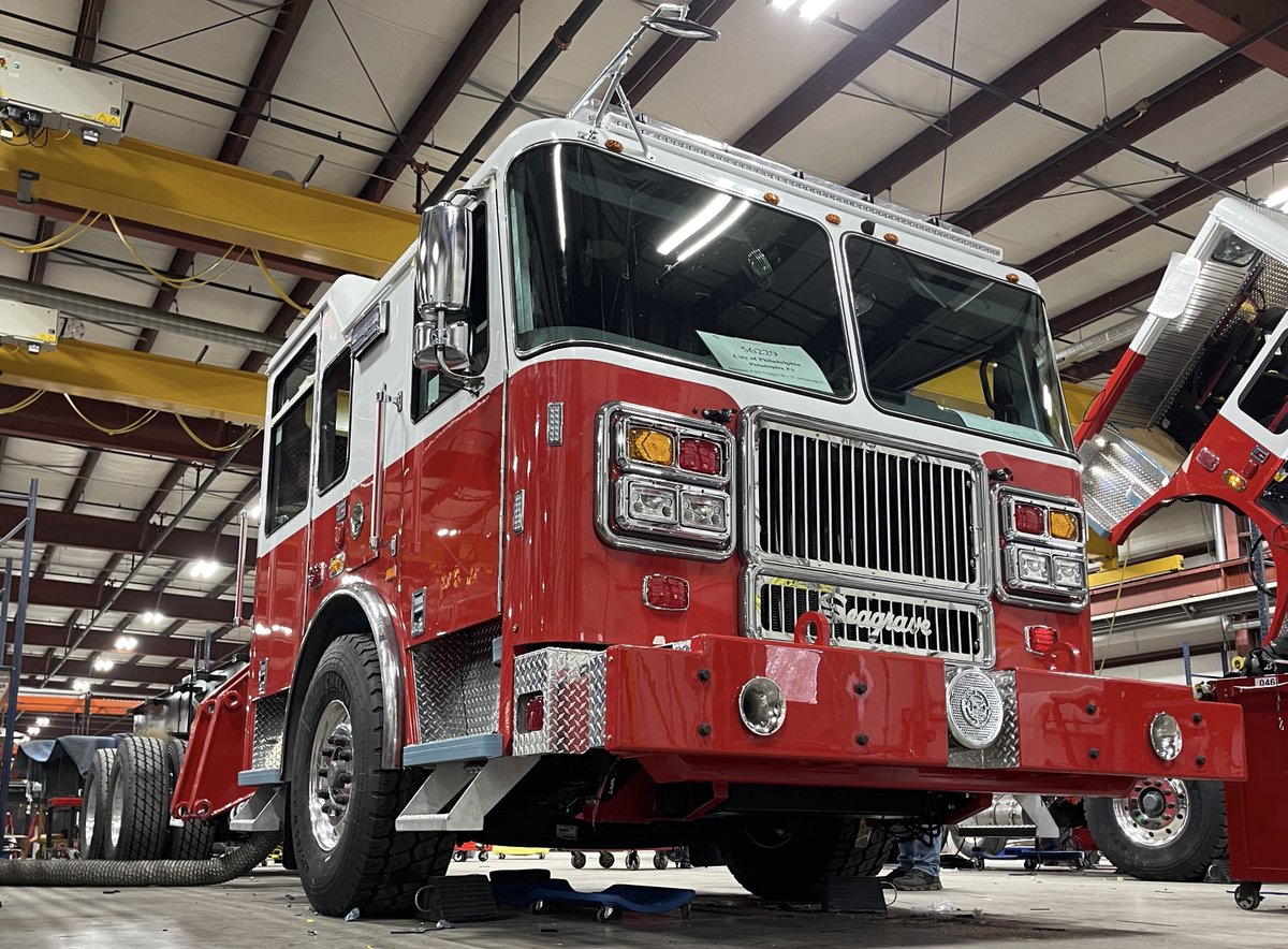 PhillyFireDept's tweet image. Our new tower ladders are coming along!