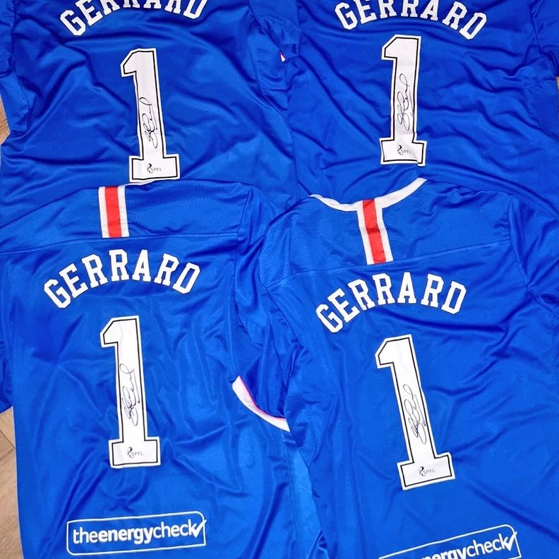 🇬🇧 STEVEN GERRARD SIGNED SHIRT 🇬🇧

1️⃣FOLLOW OUR PAGE
2️⃣RETWEET THIS TWEET
3️⃣TAG A FRIEND

Get retweeting guys and we will choose a winner from our social media pages before the next old firm game 🇬🇧🏆

#ProperFrameDisplays
#Gerrard
#Rangers
#SignedShirt