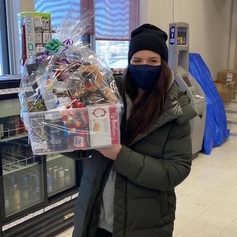 TwinValleyCoop's tweet photo. Congratulations to one of the Shop Local Christmas promo by Birtle-Minota CDC. Traci McKean was the winner of one of two gift baskets that Twin Valley Co-op donated to the promotion. She picked her prize up at Miniota Food Store.
#thanksforshoppinglocal ❤️ @birtle_miniota_cdc https://t.co/o7znPLmwLU