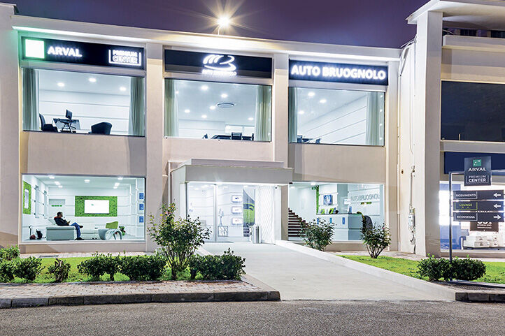 Grottini's tweet image. Continuous innovation is the keyword that has driven the Arval Network project from the very beginning. This project saw Grottini Retail Environment working in synergy with Arval, the largest European long-term rental. bit.ly/3sEIKmE