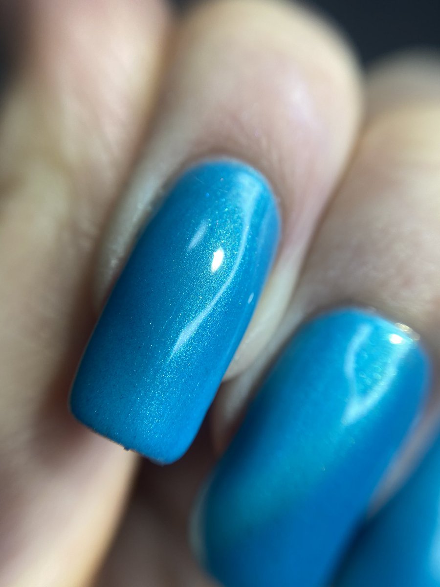 nailsbylyn's tweet photo. Older shade Rainbow Dash is making a comeback #nailpoppolish #nailsbylyn #nalanails https://t.co/BMmSW2M5fh