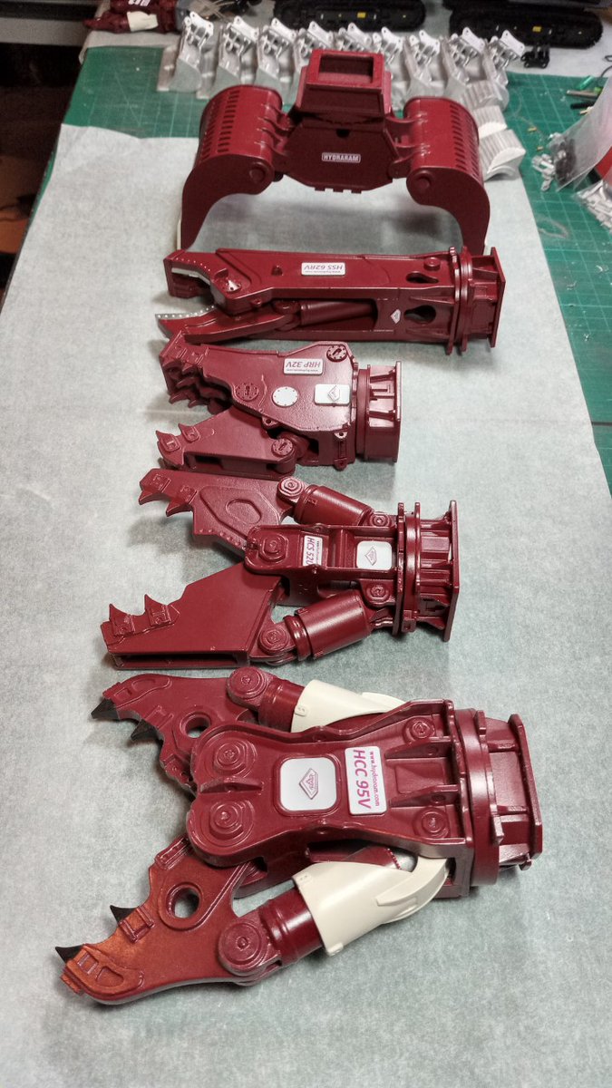 Gaz520's tweet photo. A few samples of the new HYDRARAM 1:20 scale models, more info soon. https://t.co/kZav7ox7Tu