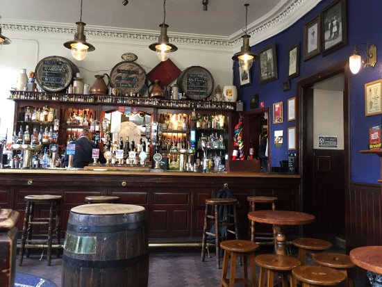 Pubs I Miss#21 The Blue Blazer, EdinburghOn the well worn path between Lothian Road and the Grassmarket sits this proper gem of a pub. Cosy, traditional and with a rotating complement of cask ales - come August it's a welcome respite from the garish excesses of the fringe.
