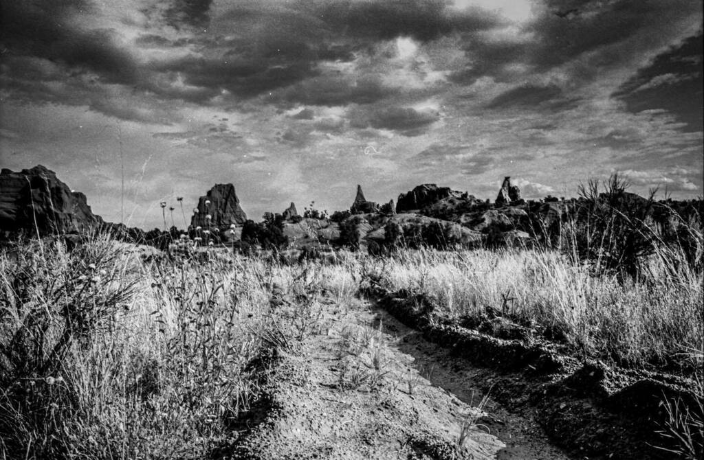 LanceLowrie's tweet photo. Kodachrome Basin State Park shot on Kodak T-Max 100 35mm film
-
September 2019
-
Utah, USA
-
@kodak @kodakprofessional @kodak_shootfilm @shootfilmmag @kodachromebasin 
-

#lxll #kodachrome #kodachromebasin #grandstaircaseescalante #utah #35mm #35mmfilm 
… https://t.co/9QXBrLDEsd https://t.co/oXFQrLQvIR