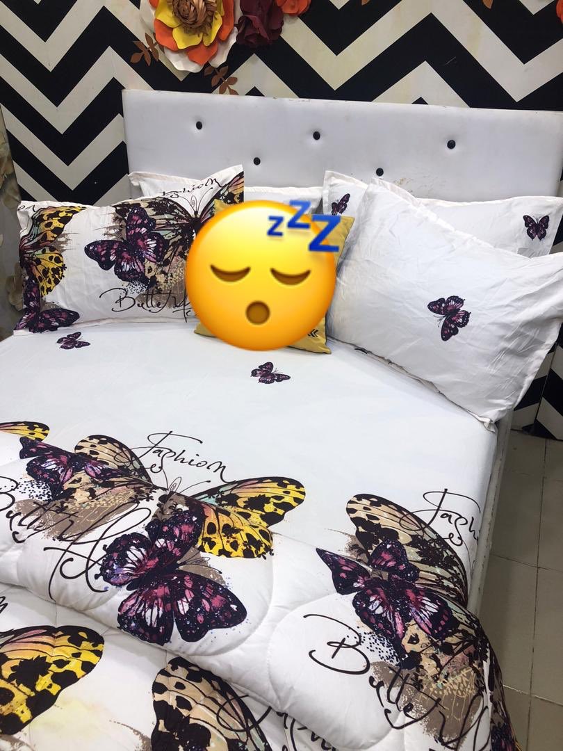 omowumi56422836's tweet photo. I sell quality👌 beautiful 🥰and affordable beddings. 
Nationwide delivery 🚚 
Door to door 📦 in Lagos only🙏
4by6-7by7 bedsizes
Exquisite bedroom affairs 😴😴😴
NIMC || Parody || Waje || Ric Hassani #Etherum #Autobaby #MakingLastingImpression https://t.co/NOrJN5jdV8