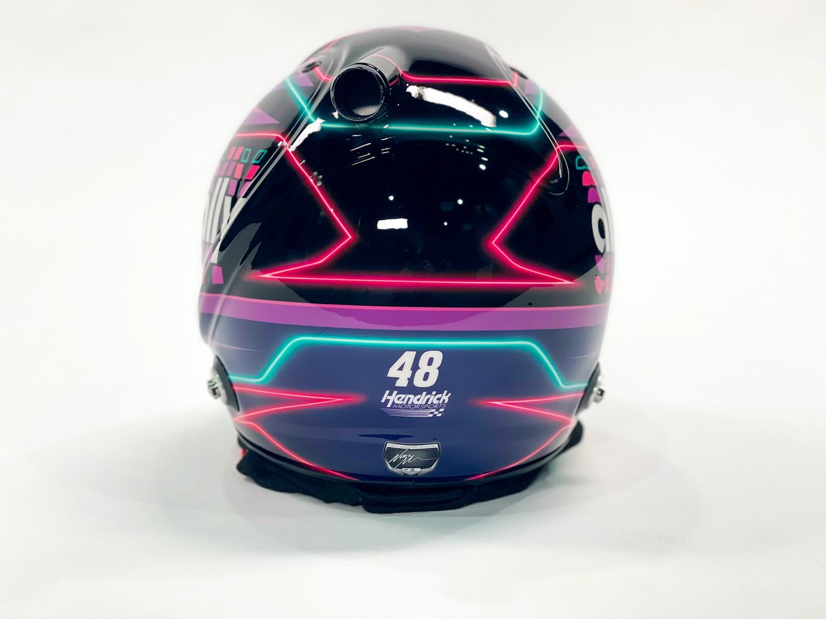 Alex_Bowman's tweet photo. New lid 😎

@allyracing https://t.co/97atZgkiZ7