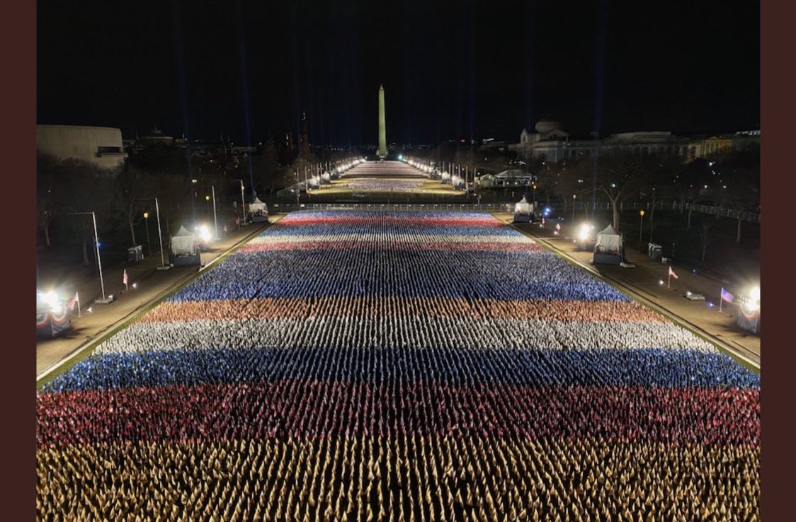 davidhogg111's tweet photo. There are 200,000 flags

If you want a scale of the horrific human cost of COVID-19 in the United States for each of these flags there are 2 Americans that have died from Covid. 

About the same number of Americans died in WWII https://t.co/tqPTGolpyM