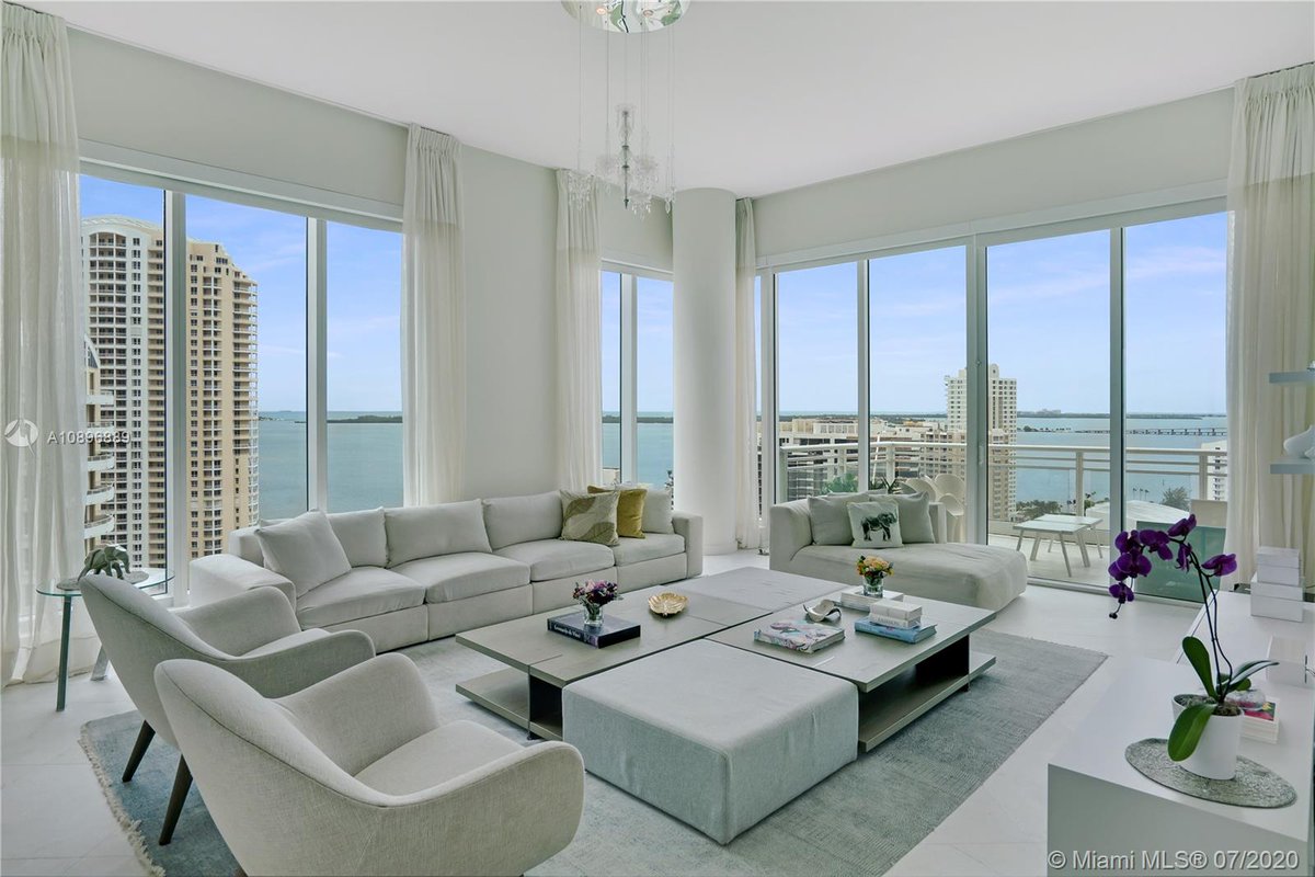 SiddonsRealtor's tweet photo. The Latest Trend in the Brickell Condo Market!

Large 3 Bedroom Brickell Condo Units are in Demand with Relocation Buyers

https://t.co/4RWmHSG8xN

#miamicondomarket #miamicondosforsale #brickellcondos #brickellcondosforsale #brickellrealestatenews #brickellrealtor https://t.co/TtLB13lWfK