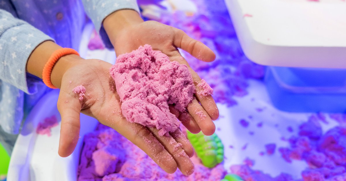 crayolasand's tweet photo. Bright, vibrant Tickle Me Pink Crayola Play Sand is the perfect shade for playtime fun!
#PlaySand #CrayolaPlaySand #Crayola #ColorSand #KidActivities #Playtime #SensoryPlay #SensoryBox #PreschoolActivities #KindergartenActivities https://t.co/q6v4rssULp