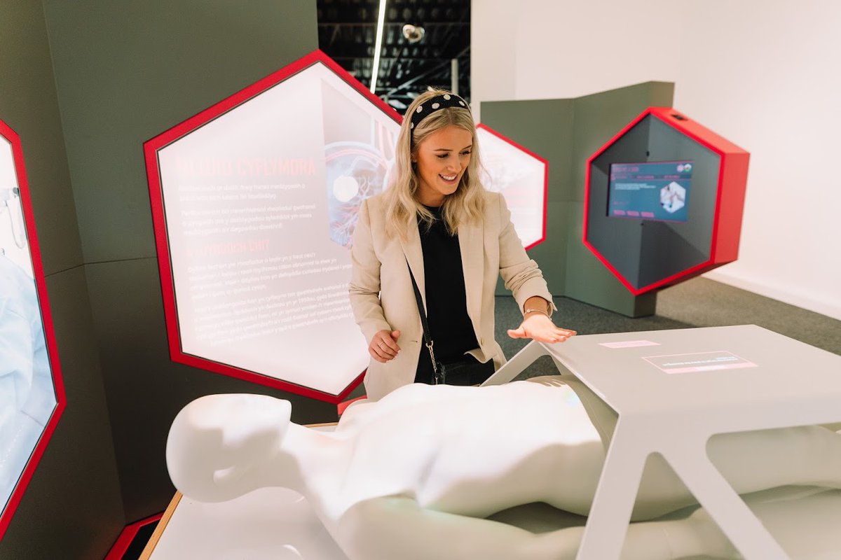 VisitCardiff's tweet photo. looking for something to look forward too? 

Read our latest blog, 21 things to do in Cardiff in 2021.

It includes:
🏏sport
🎭culture
🪐science
🎨art
🚴‍♀️outdoor activities
🏰heritage attractions
🤯&amp; more!

https://t.co/kgGunYIDMU https://t.co/DA7JN4QX4y
