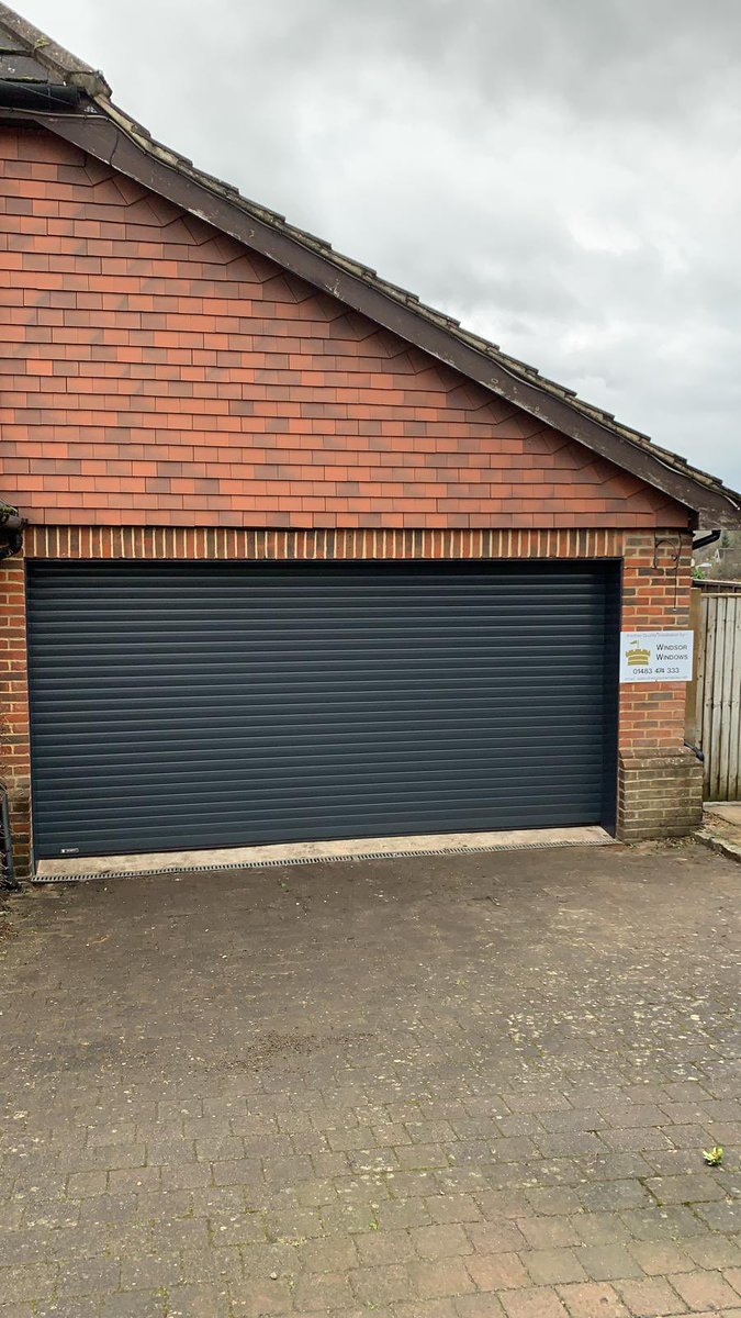 CWGChoices's tweet photo. CWG SecureRoll Garage Doors. With electric opening, light and alarm as standard. Super example here supplied and installed by @windsorstu Windsor Windows. Trade enquiries specialproducts@cwgchoices.com https://t.co/QcMW9QwZC0