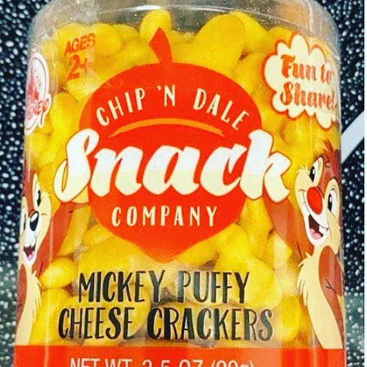 MissDis_Blog's tweet photo. Some new reviews have been posted over the past week! Make sure you check them out (link in bio) You hungry yet? And don’t forget to check out our Candy Corn Popcorn review for National Popcorn Day! #disney #disneysnacks #NationalPopcornDay #DisneyPlus #snacks https://t.co/zar6YRyRIb