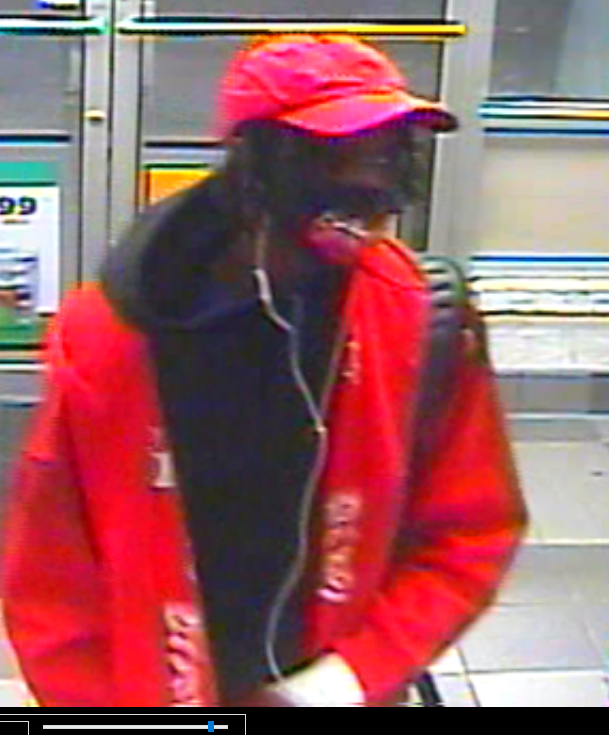 ArlingtonPD's tweet photo. We continue to ask for the public's help to identify this suspect who shot and killed a convenience store clerk over the weekend.

If you think you recognize him, please call Det. Rodriguez at (817) 459-5650. You can also leave an anonymous tip by calling (817) 469-8477. https://t.co/Dq6Vgf2i86