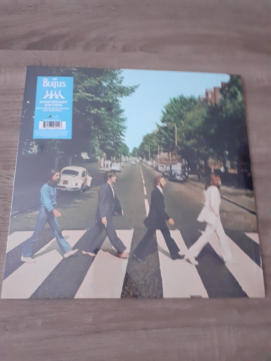 NorthernChorus_'s tweet photo. #WIN The Beatles - Abbey Road (50th Anniversary) Vinyl. To enter RETWEET and FOLLOW. Closes midnight 11th February. Full details and T&amp;Cs on the link. Good luck! #prizes #competition #giveaways 
https://t.co/xzRtO66JFe https://t.co/H6vDUwAOyO