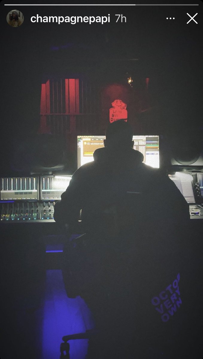 XXL's tweet photo. Drake is in album mode 👀 https://t.co/TipDE2wzp3