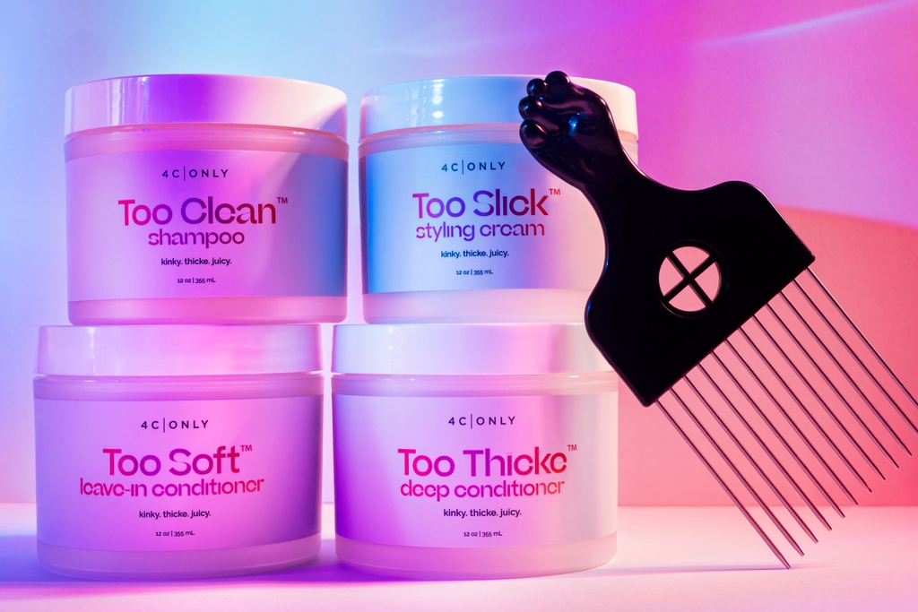 4conly's tweet photo. too easy tuesdays 💞
our too easy collection has never looked better 🥰
#blackownedbusiness #4Chair #naturalhair #team4C #4Choney #loveithere https://t.co/o9eK62GstY