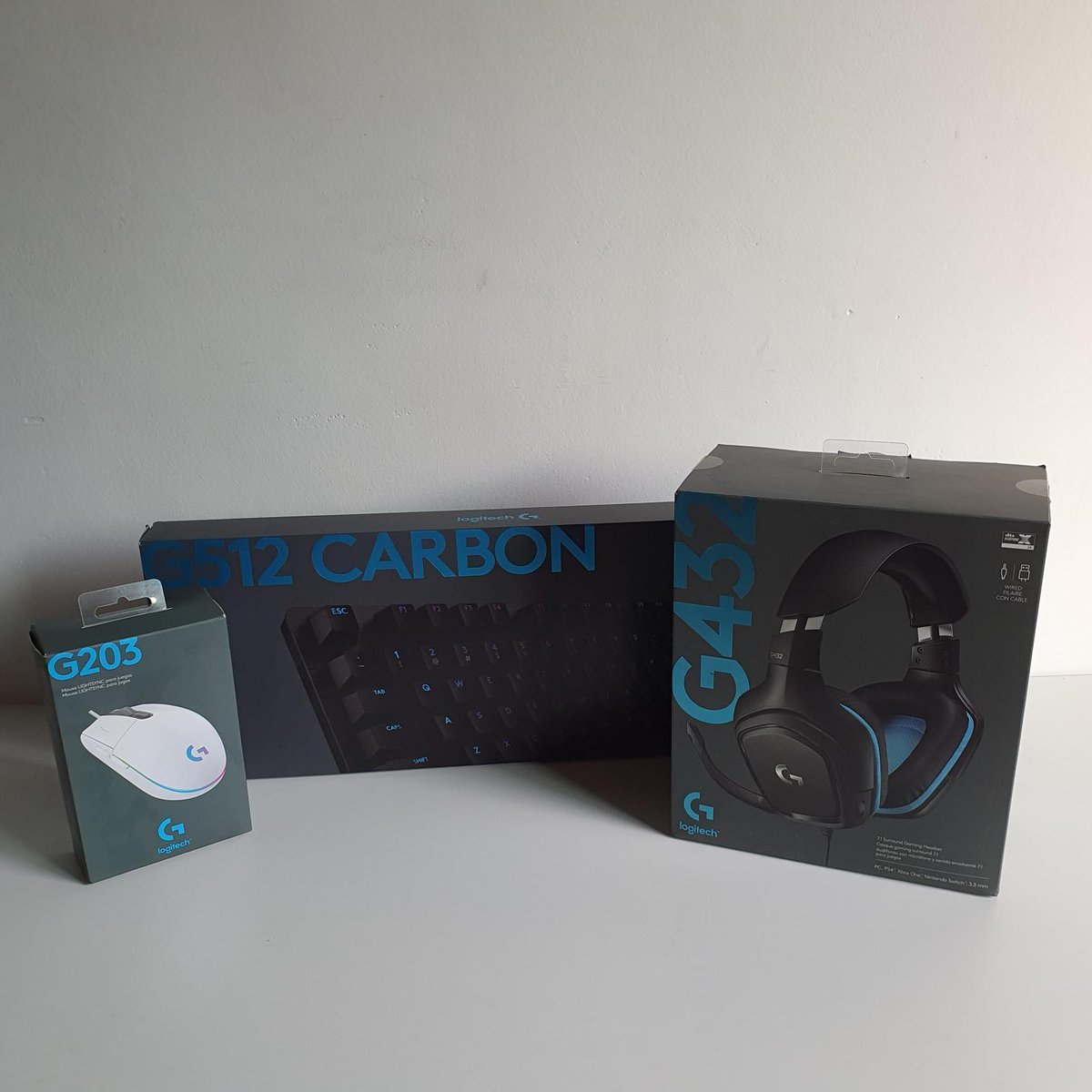 EpicGeek's tweet image. Review de equipamentos da @logitechg ?! Teremos.  😍

Será que dou conta?! 🤯

#LogitechG203 #LogitechG512Carbon #LogitechG432