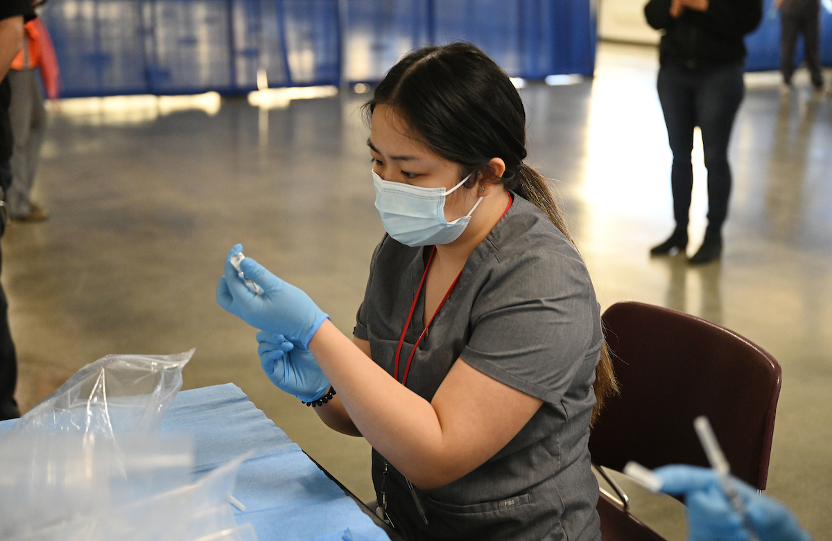 NYGovCuomo's tweet photo. The vaccination momentum keeps going!

We've opened state-run sites at SUNY Stony Brook, SUNY Poly, the Aqueduct Racetrack in Queens, SUNY Buffalo and Plattsburgh International Airport to get shots into the arms of eligible New Yorkers.

More sites coming soon. https://t.co/OwZMwbIGqK