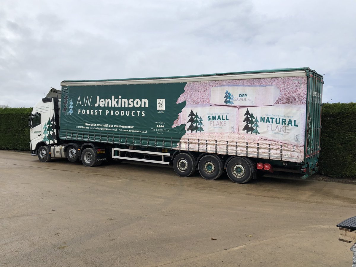 JC_Eventing's tweet photo. Always happy to receive a responsibly sourced delivery of shavings😊 #AWJenkinson #AWJForestProducts @AWJenkinson @NaturalFlake https://t.co/I8Il3Xuzuj