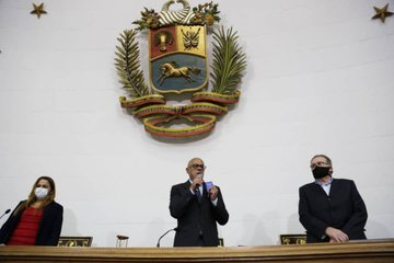 mippci_ven's tweet photo. 📢¡𝐀𝐬í 𝐥𝐨 𝐃𝐢𝐣𝐨!  🇻🇪
 Pdte. de la AN @jorgerpsuv: designa a los integrantes del Comité de Postulaciones para la designación de los rectores y rectoras del CNE, como Presidente a Giussepe Alessandrelo y como Primera Vicepresidenta a Desirée Santos.

#DiputadosPorLaPatria https://t.co/dE1w4Wk5tY