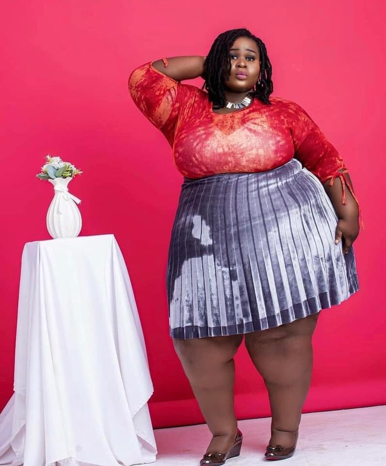 BrightBrains_'s tweet photo. Happy birthday to @Pm_reigns 🎂winner of Di Asa 2019, model and an actress 🍾 https://t.co/Z2Hwr1Z387