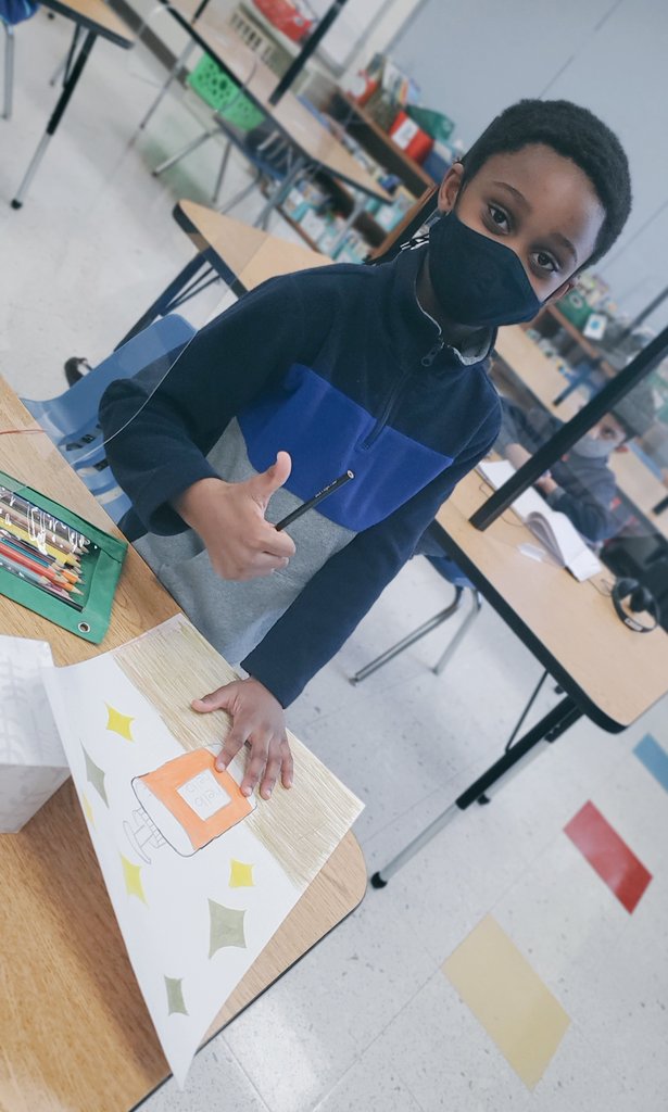 _AndyJacks's tweet photo. Caught a student drawing a poster for marketing a new hand sanitizer product to sell. He's starting early! #ashlandsoar https://t.co/87BYhZ7SPf