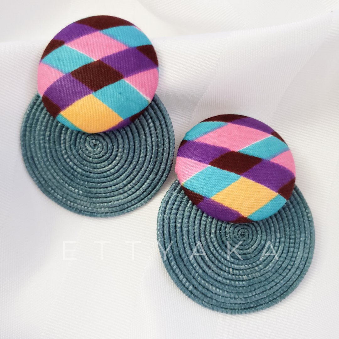 Be Classy! Be Sexy with Ettyaka Upendo Earrings.
Get it now from village54.com