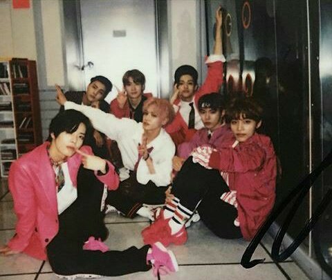 LND127TWT's tweet photo. Ya es hora de #QueenKeyHotDebut but first we will have to #ChangeWithQueenKey and introduce ourselves first, because the best always goes last, enfin gracias por tener la valentía de invitar a LND a un evento cómo éste, ya te amamos mucho 😔. https://t.co/zW895ZO98P